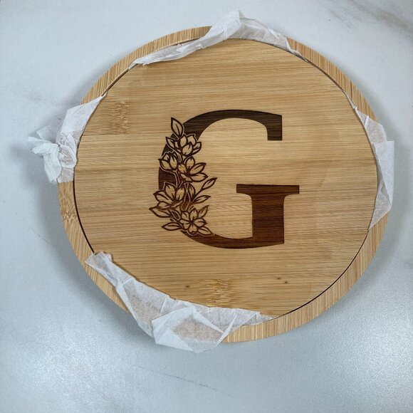 Bamboo Round Serving Set w/Tools - 6.9" Diameter - Cheese Cutlery - Picture 1 of 6